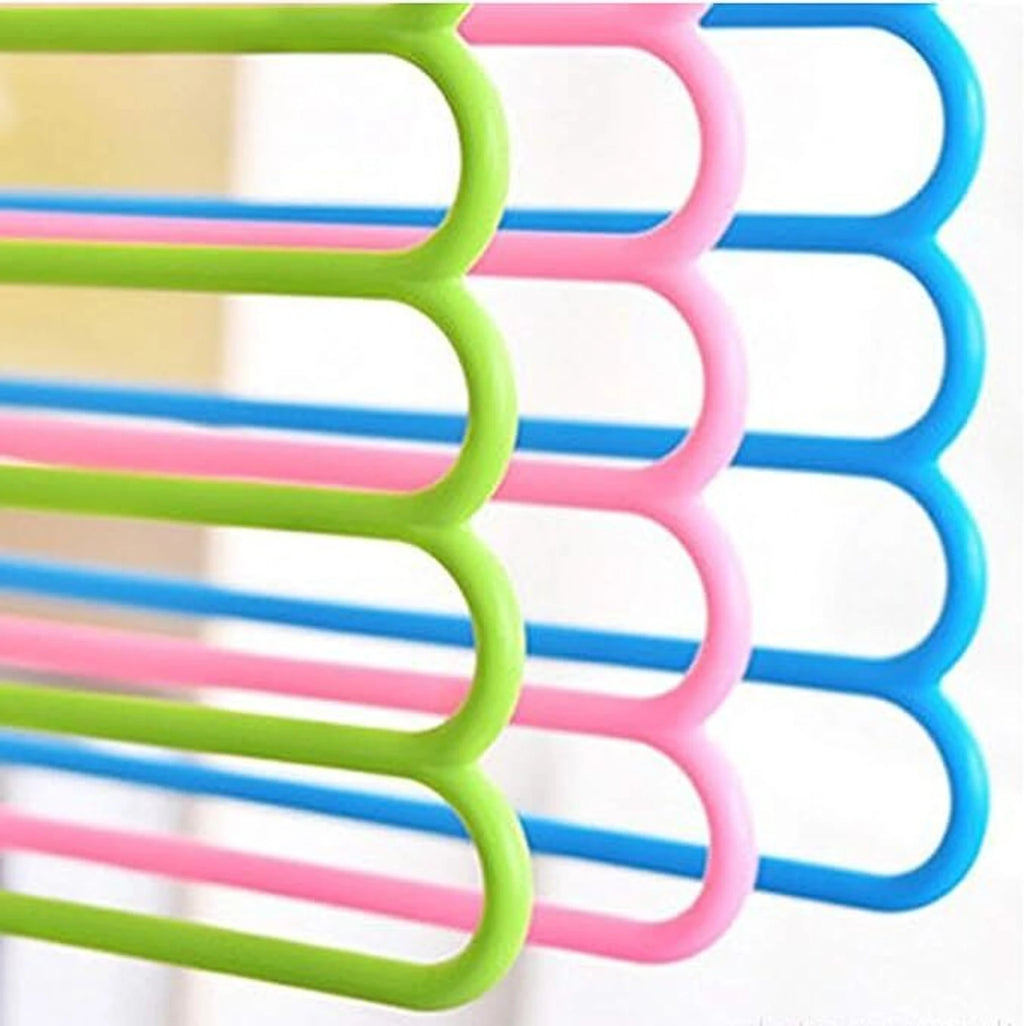 Plastic Scarf Pack of 6 Hangers For  Scarf (Black)