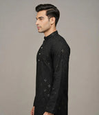 Men Embellished, Self Design Pure Cotton Straight Kurta (Black)
