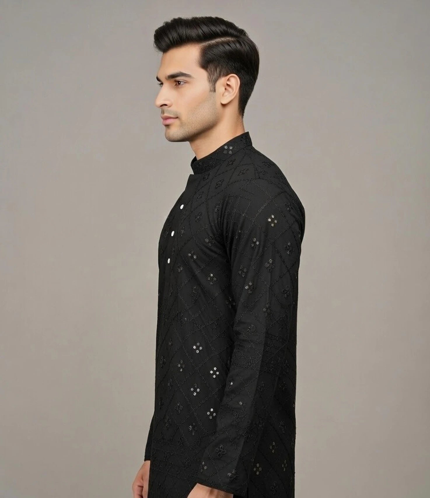 Men Embellished, Self Design Pure Cotton Straight Kurta (Black)